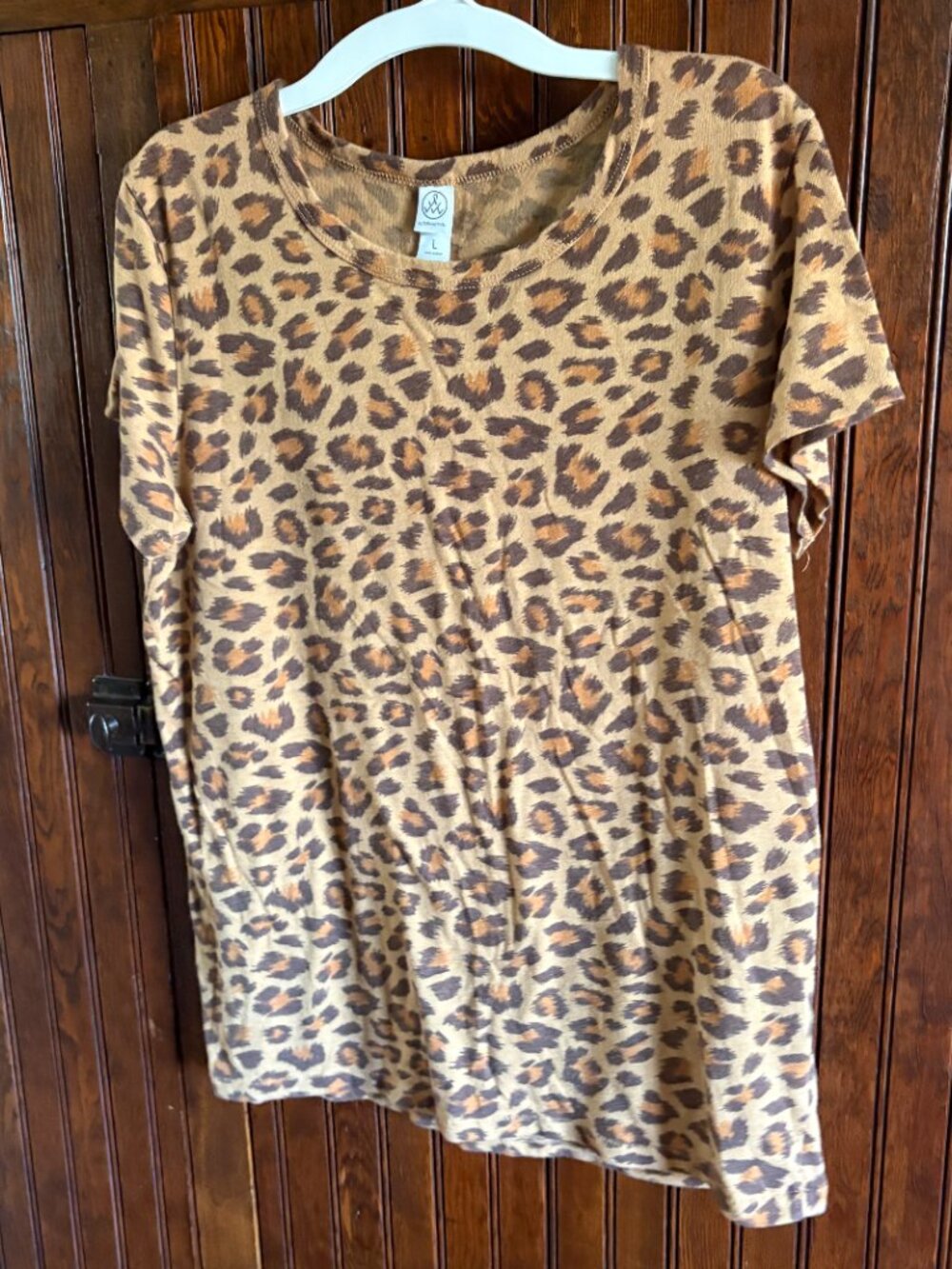 Alternative Apparel leopard print t shirt size L